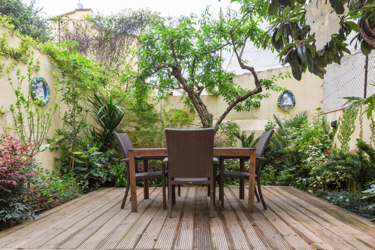 Oltrarno Bright Apartment Con Patio Privato Florence Luaran gambar
